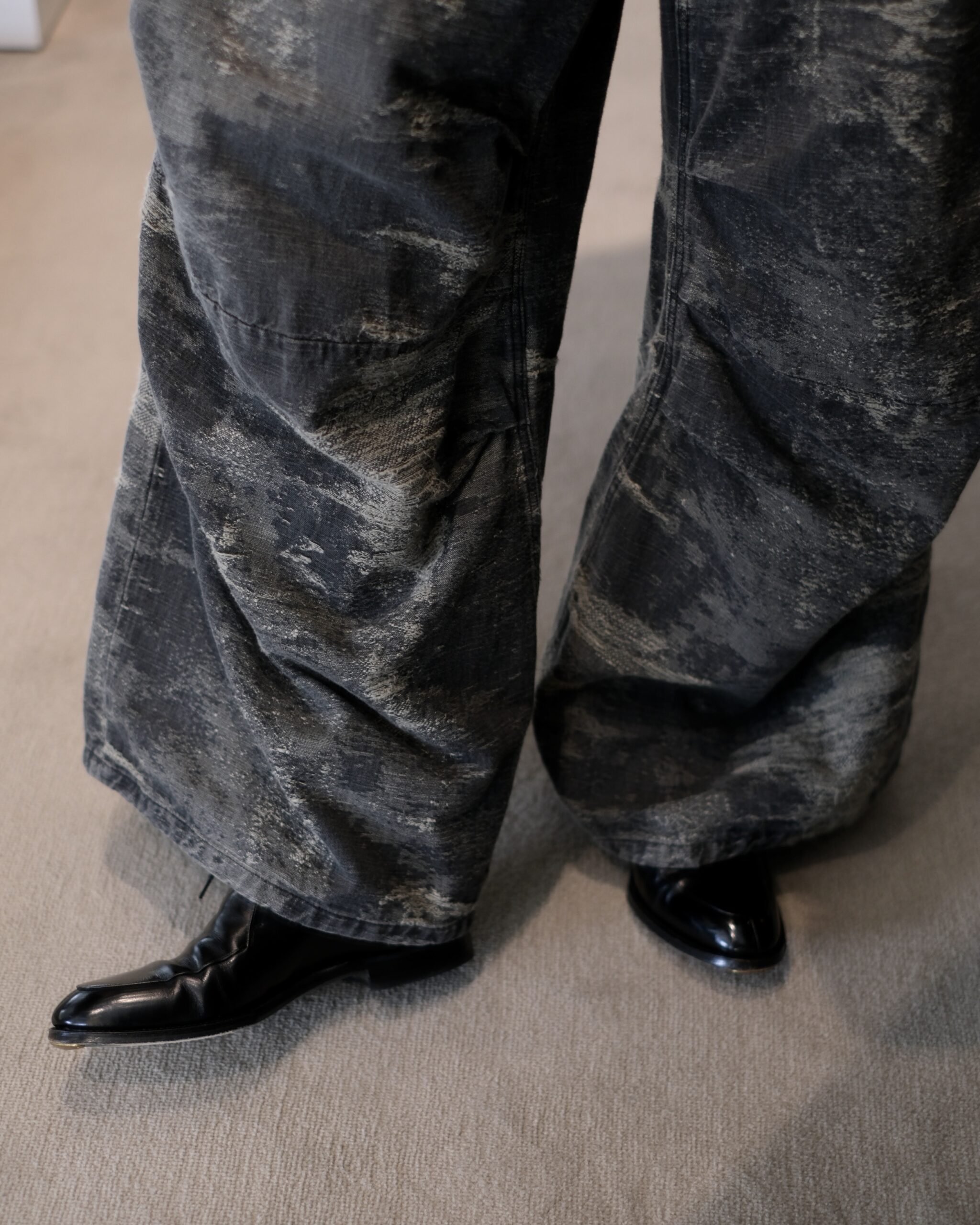 TAAKK DENIM DESIGN TROUSERS - IDIOME オフィシャルサイト